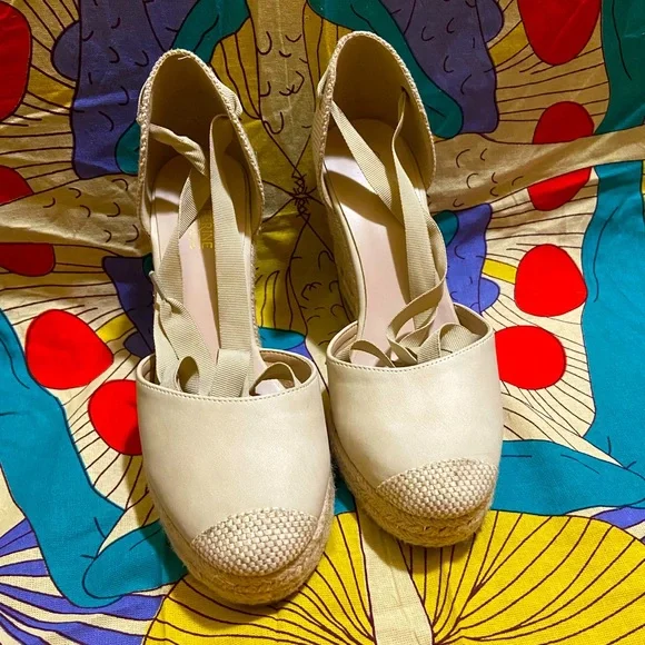Catherine Malandrino Shoes Catherine Malandrino Wedge Heels